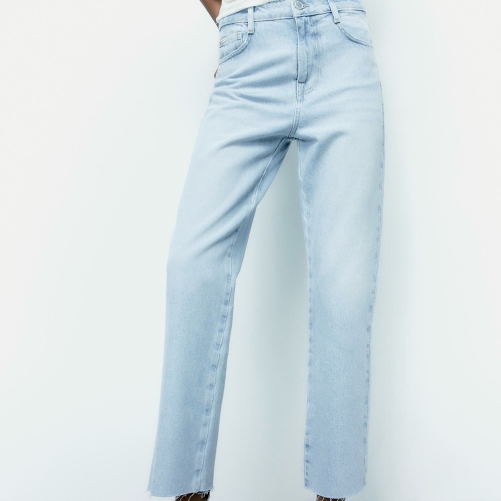 Zara Z1975 HIGH-RISE STRAIGHT JEANS light wash - Picture 2 of 14